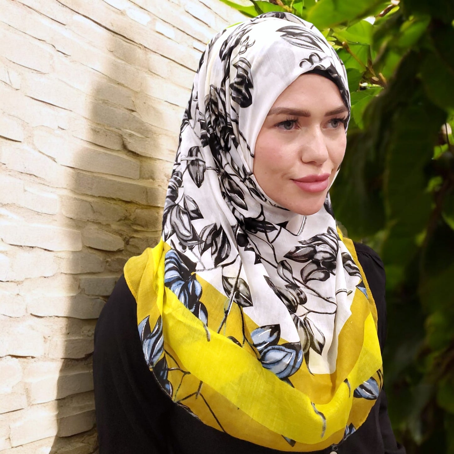 Scarf - Hijab - Garden